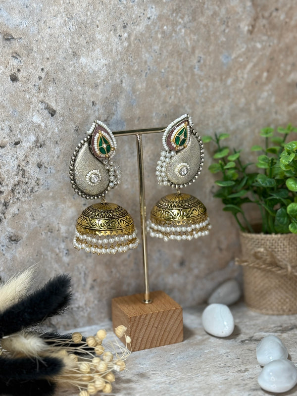 Pachi Kundan Jhumka