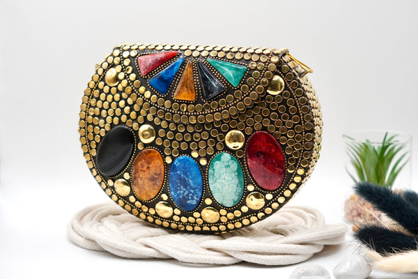Aara Large Clutches