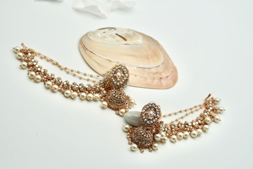 Jhumki Danglers