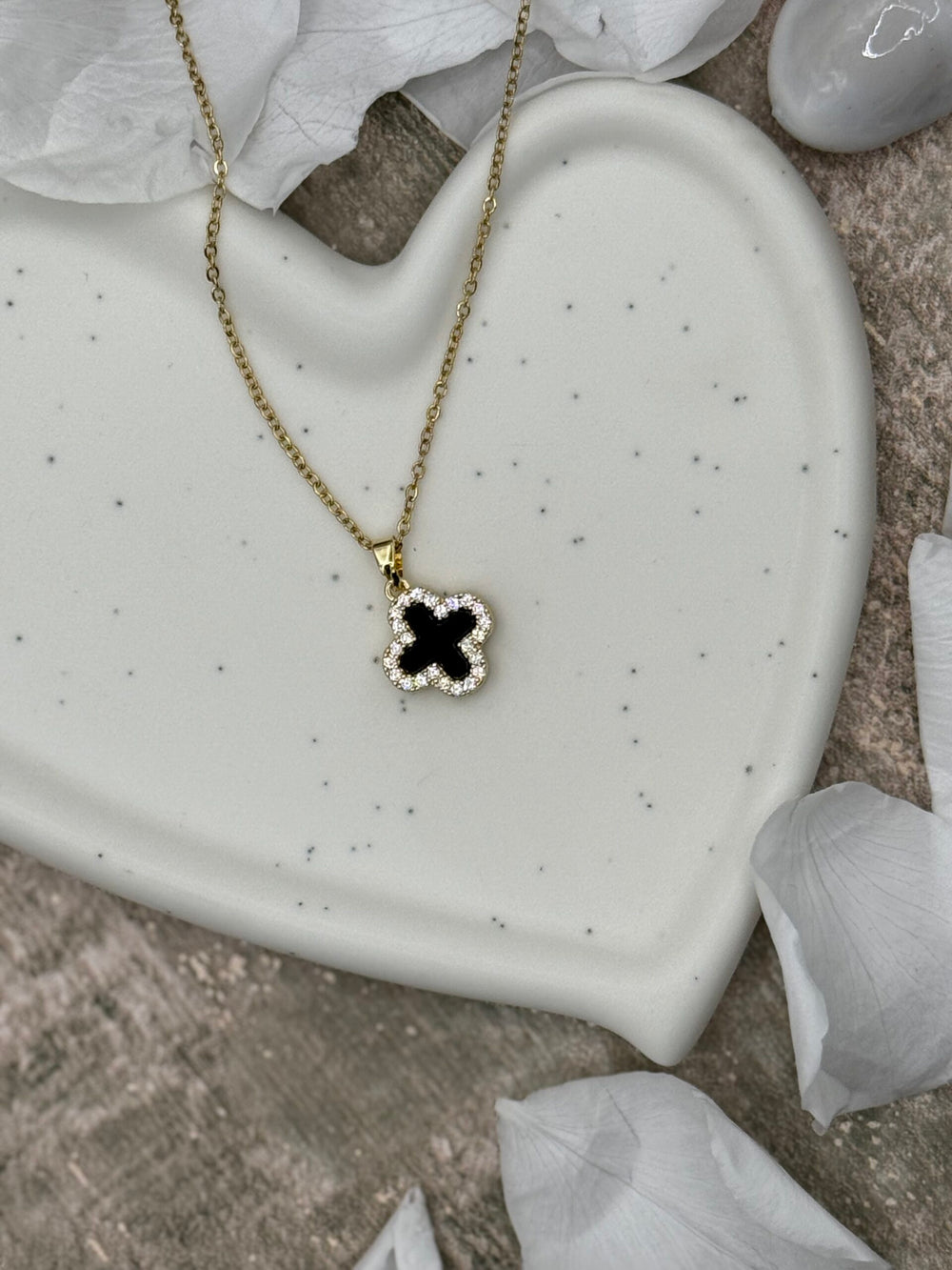 Onyx Clover