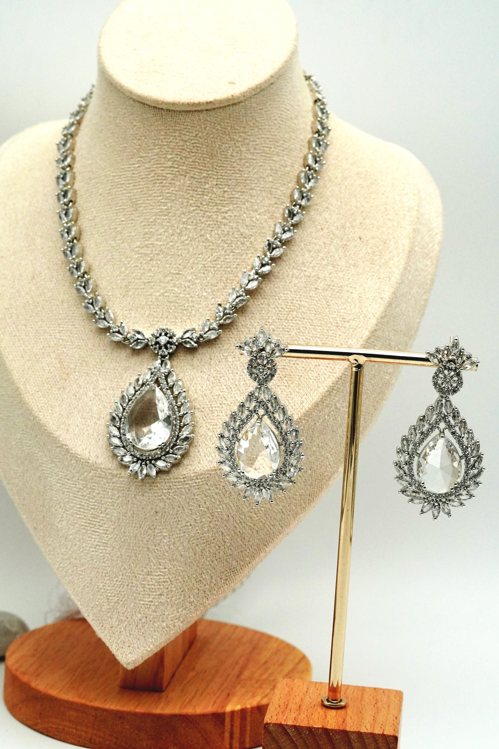 Zelora AD Necklace Set